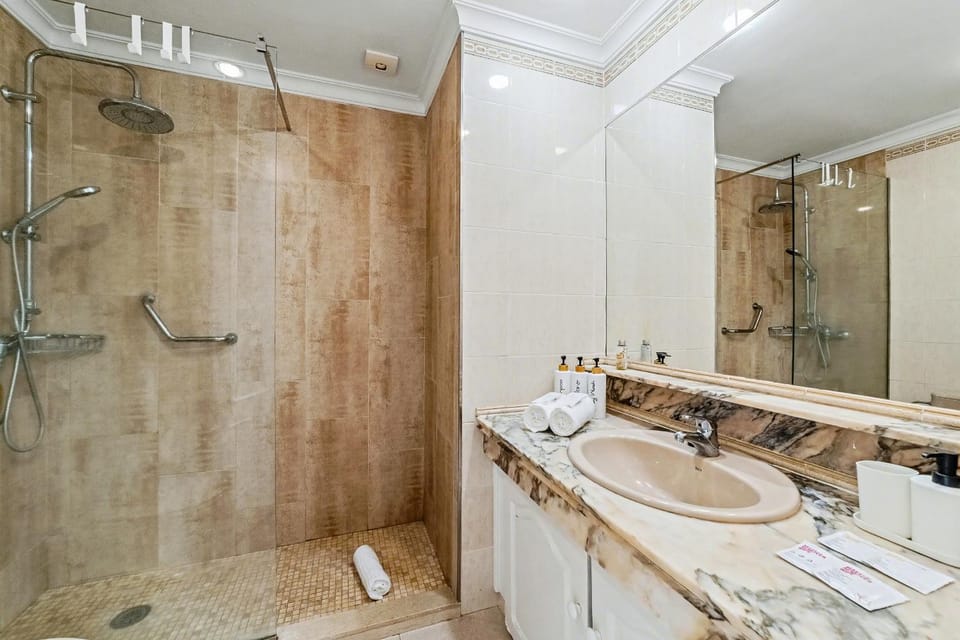 Penthouse Golf Park Tenerife Apartment in Abona
