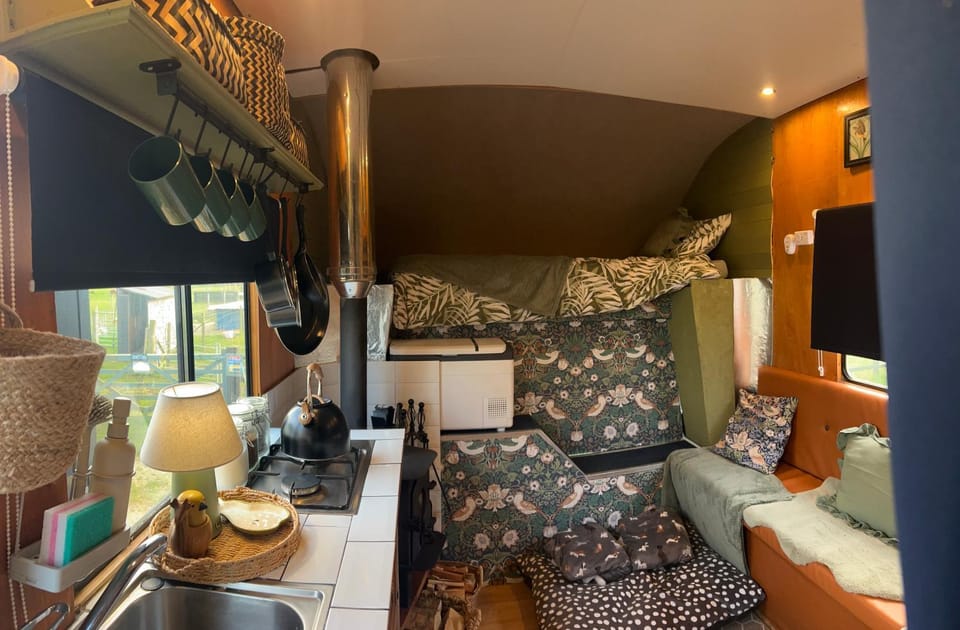 Flowerdew Farm Campground/ 
RV Resort in West Dorset District