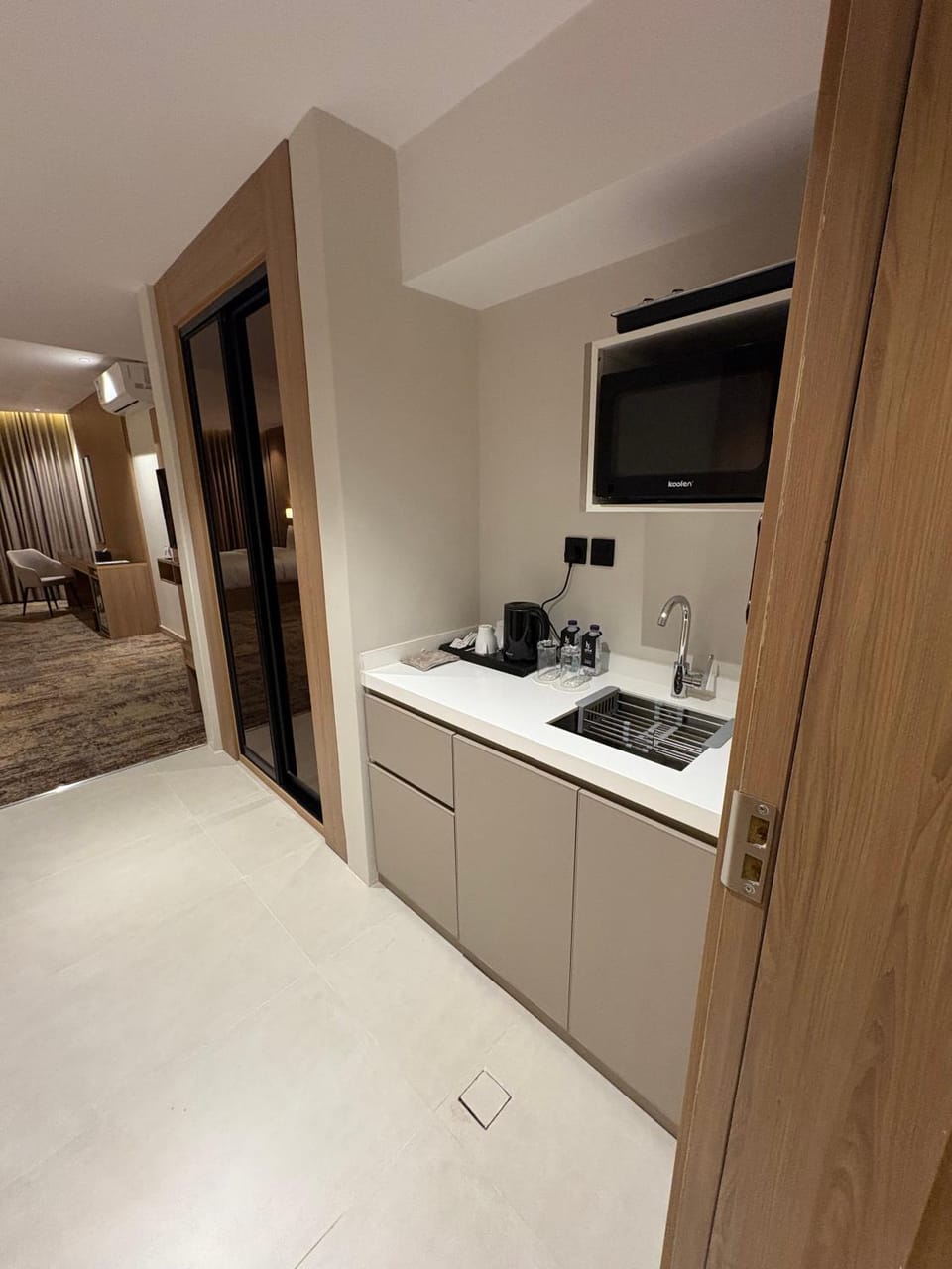 minibar