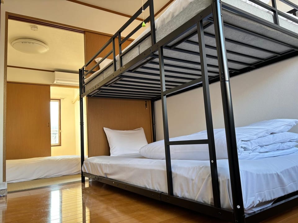 Photo of the whole room, bunk bed