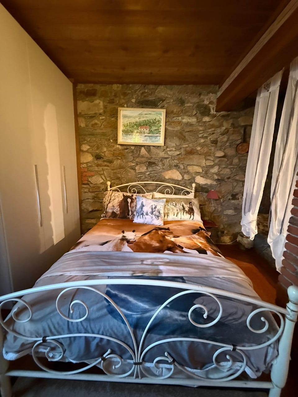 Alba di Montanaria camere e appartamento a Brosso Apartment in Piedmont