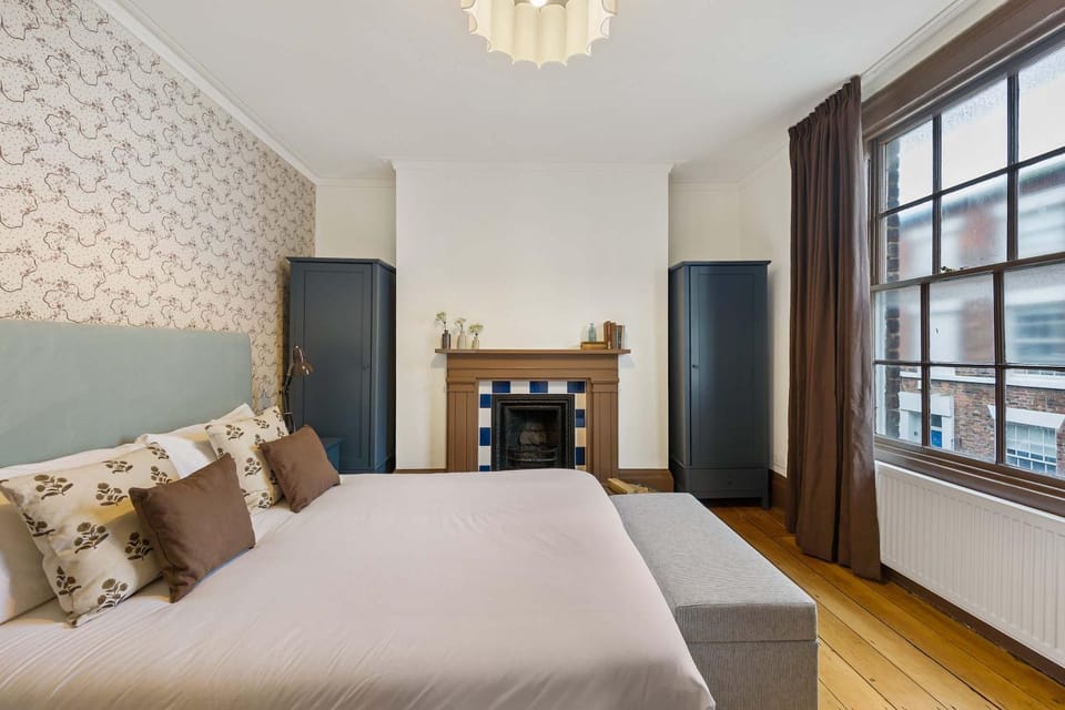 Bed, Bedroom, wardrobe