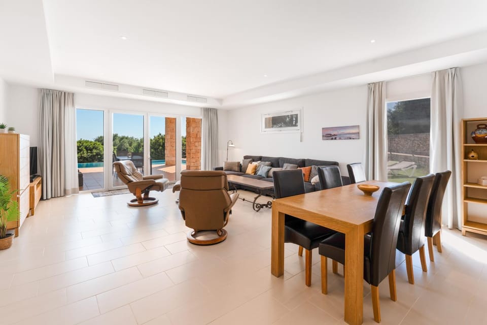 Beautiful Villa With Sea Views House in Balearic Islands