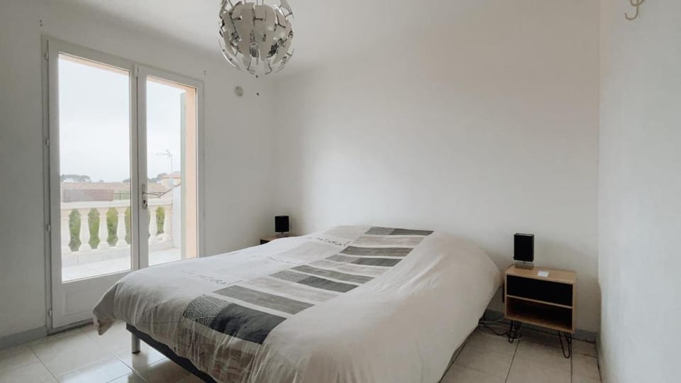 Villa 8pers Air Conditioning Heated Pool Villa in La Londe-les-Maures