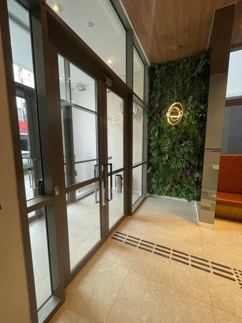 Lobby or reception, Decorative detail, Area and facilities, Seasons