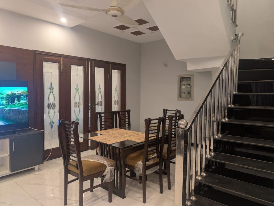 Lake City Villa Villa in Lahore