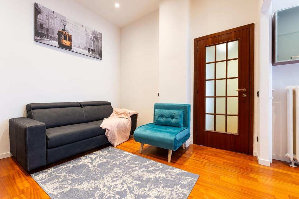 Italianflat - Colonne View - Balcony Retreat - Near Duomo Apartment in Milan