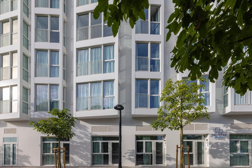 Property building, Facade/entrance