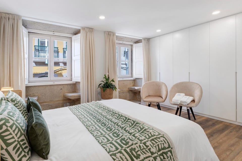 Living room, Bedroom