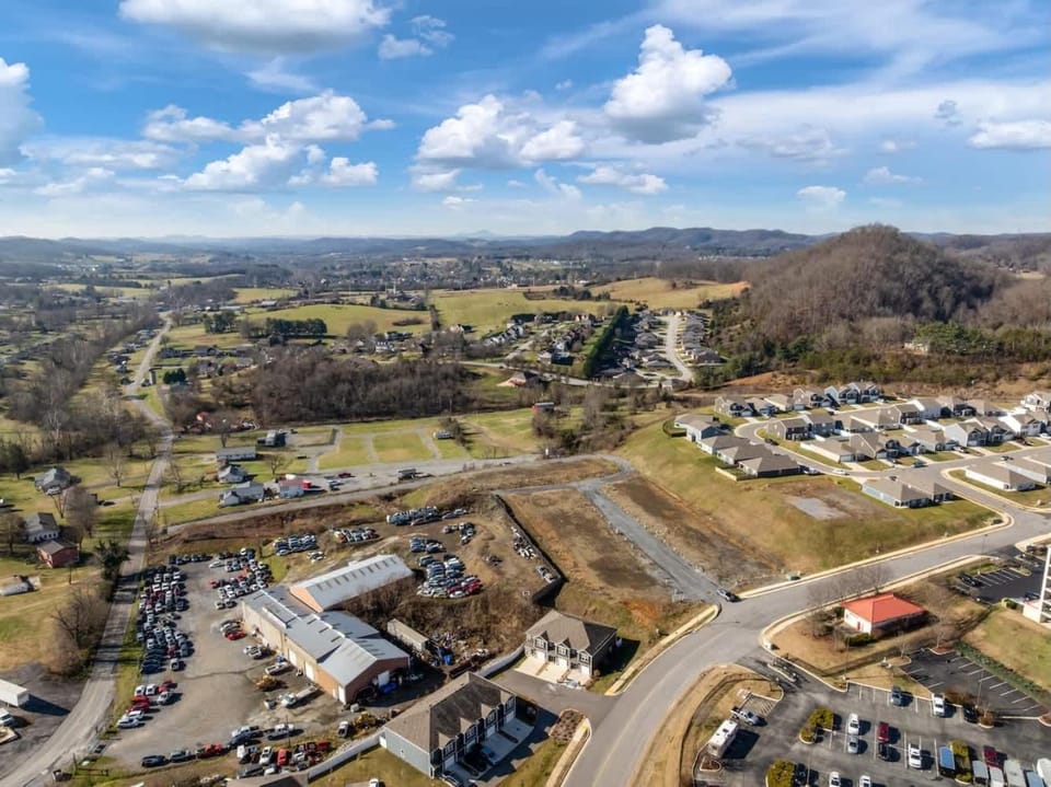 Natural landscape, Street view
