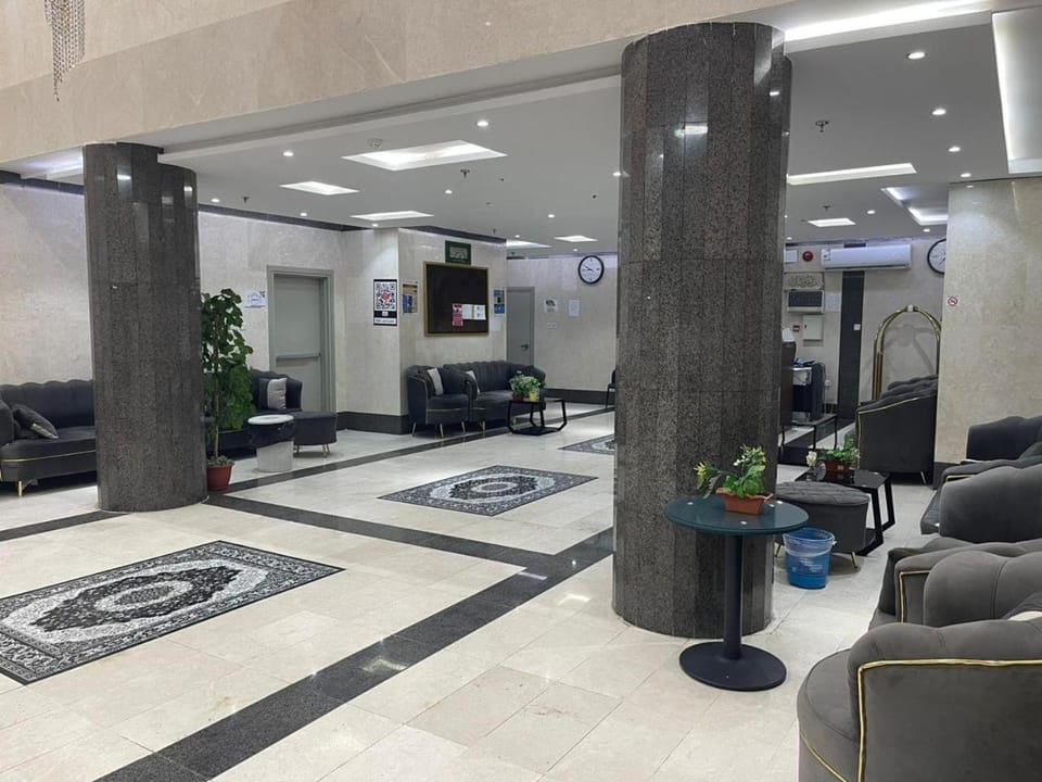 Lobby or reception, Lobby or reception, Seating area
