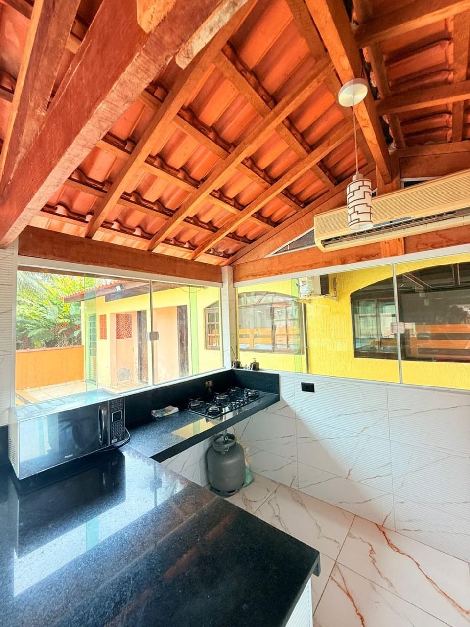 Casa Aconchegante com 6 Dormitórios- Condominio Morada da Praia House in Bertioga