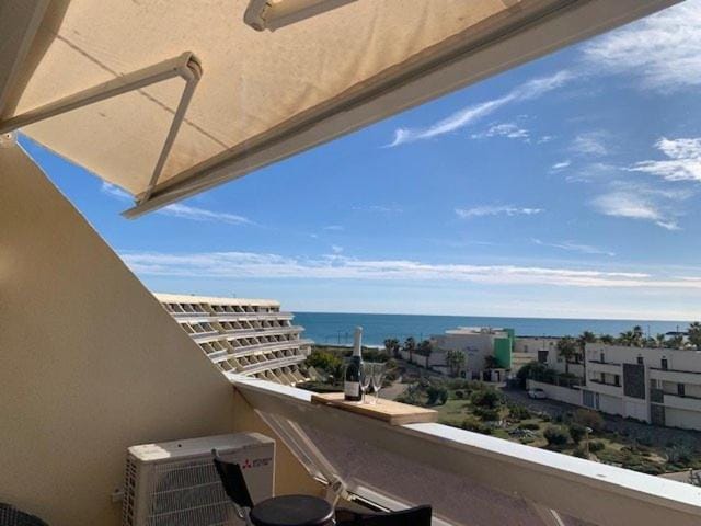 440 Studio 2 pers Héliopolis L magnifique vue mer Apartment in Agde
