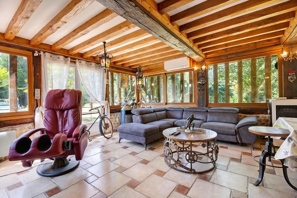 Property building, Living room