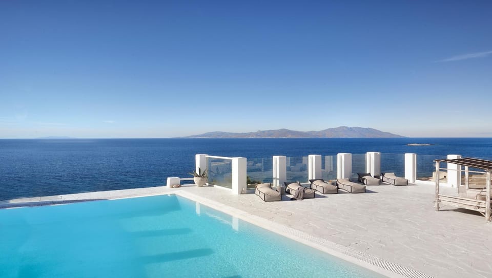 Villa Aegean Soul pool-sunset-hot tub by Calypso Sunset Villas Villa in Mykonos, Mikonos 846 00, Greece