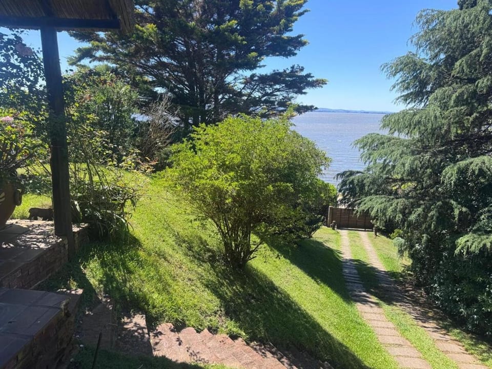 Cabaña en el lago House in Maldonado Department, Uruguay