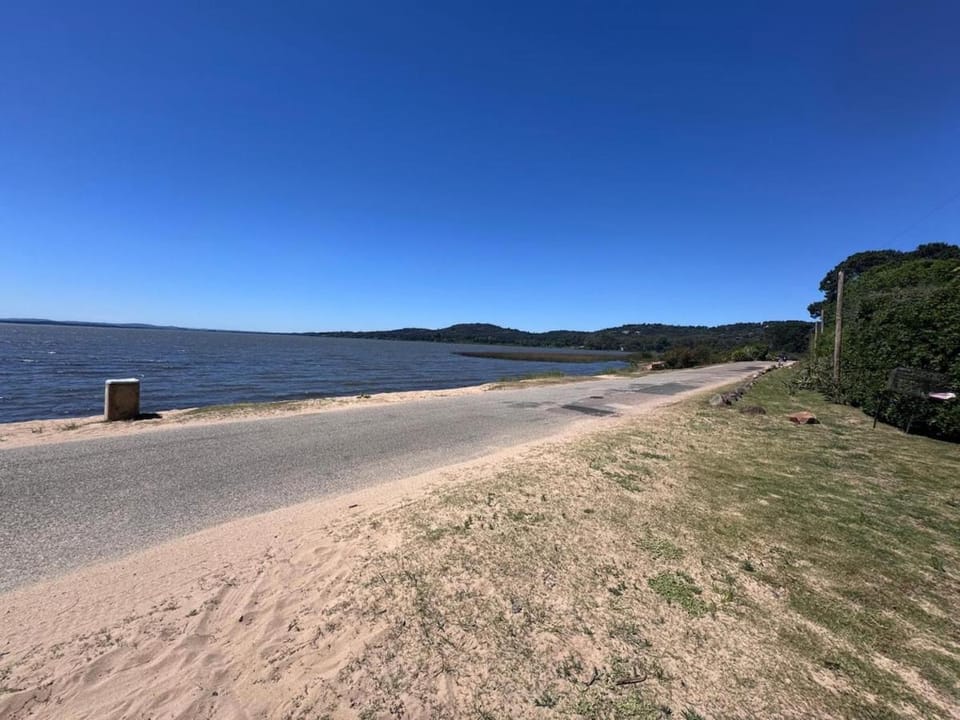 Cabaña en el lago House in Maldonado Department, Uruguay