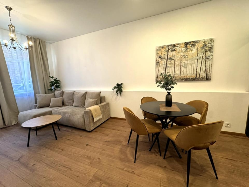 Living room, Seating area, Dining area
