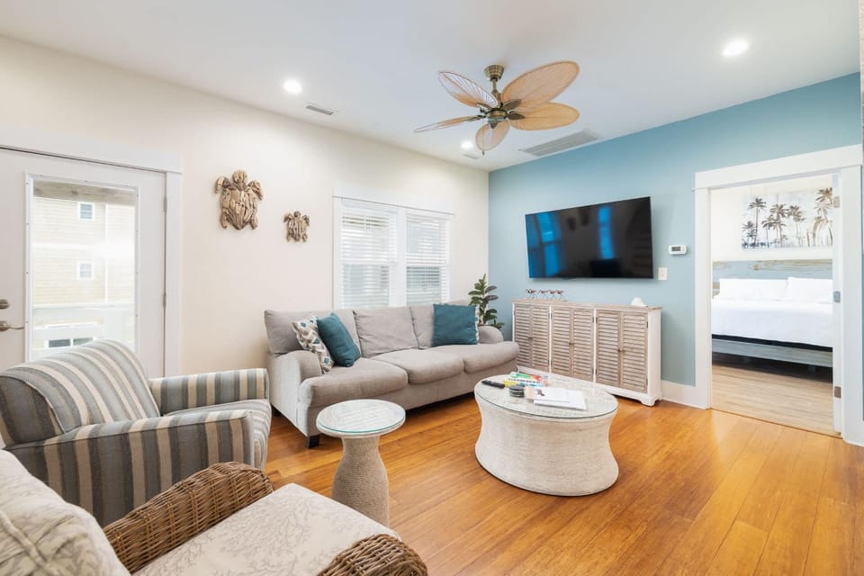 3min Walk to Beach with Heated Pool in Ocean Sands House in Corolla