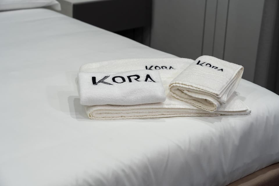 Text overlay, towels