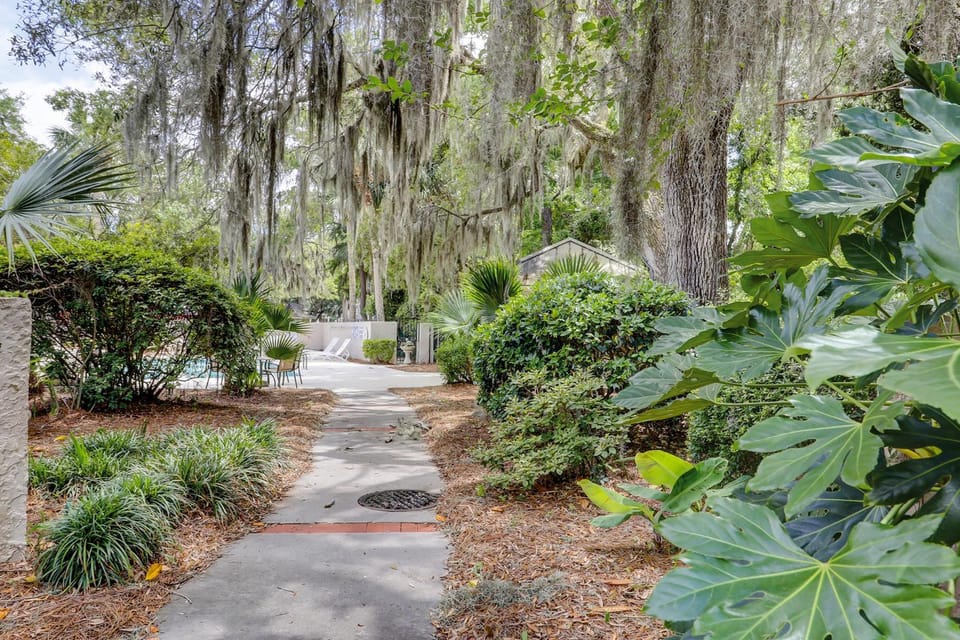 Continental Club 1 Villa in South Forest Beach