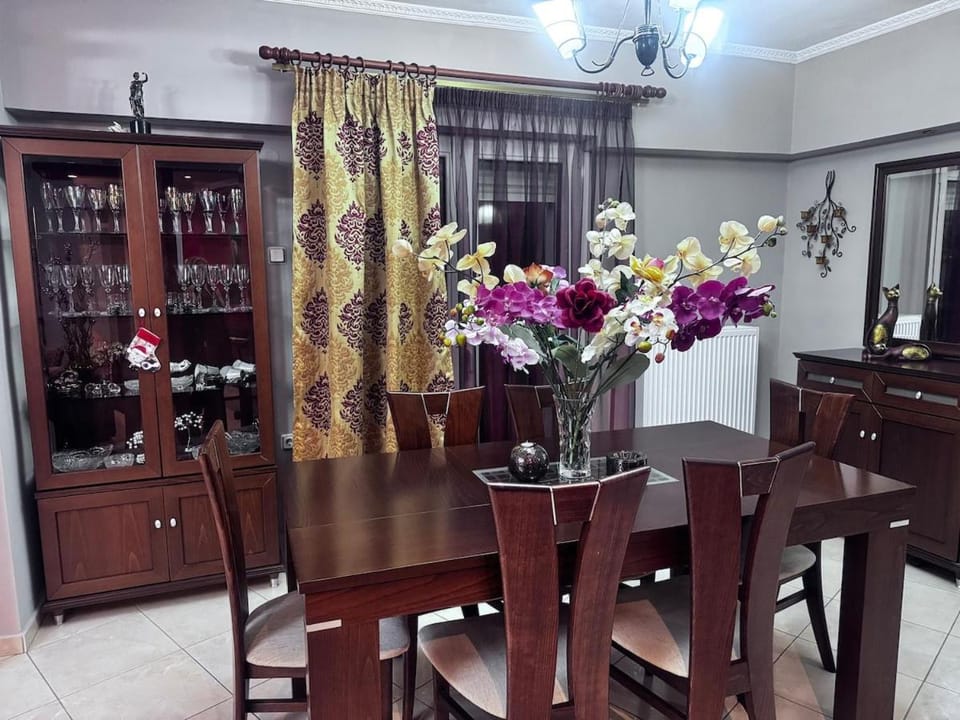 Central Apartment in Drama 20 m from center Apartment in Decentralized Administration of Macedonia and Thrace