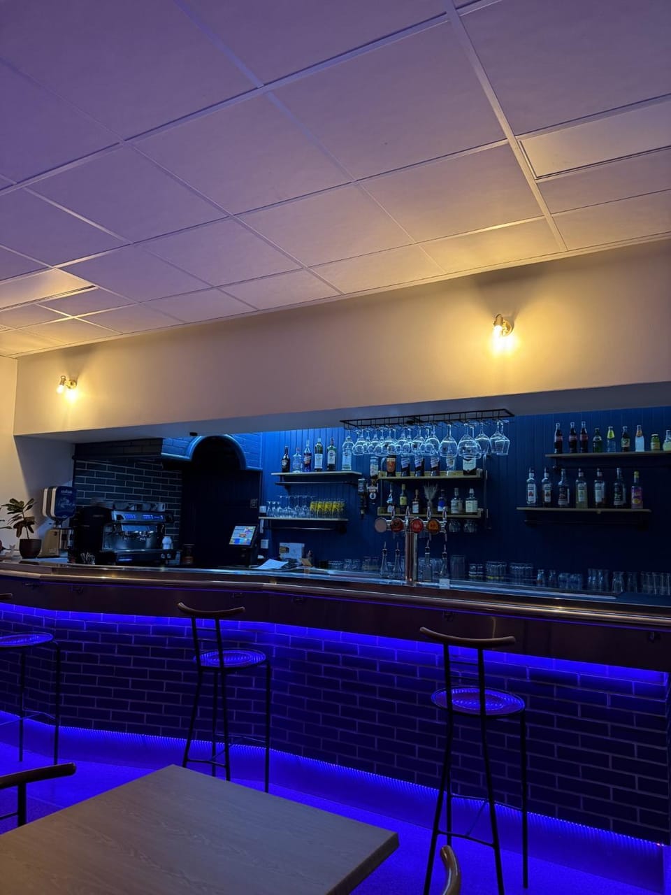 Lounge or bar