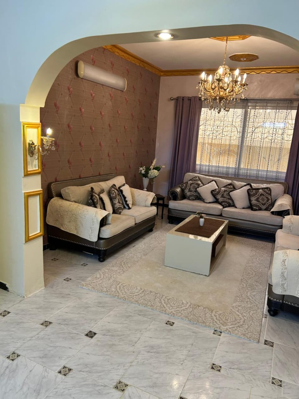 Seating area