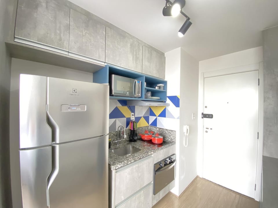 Kitchen or kitchenette, oven, stove