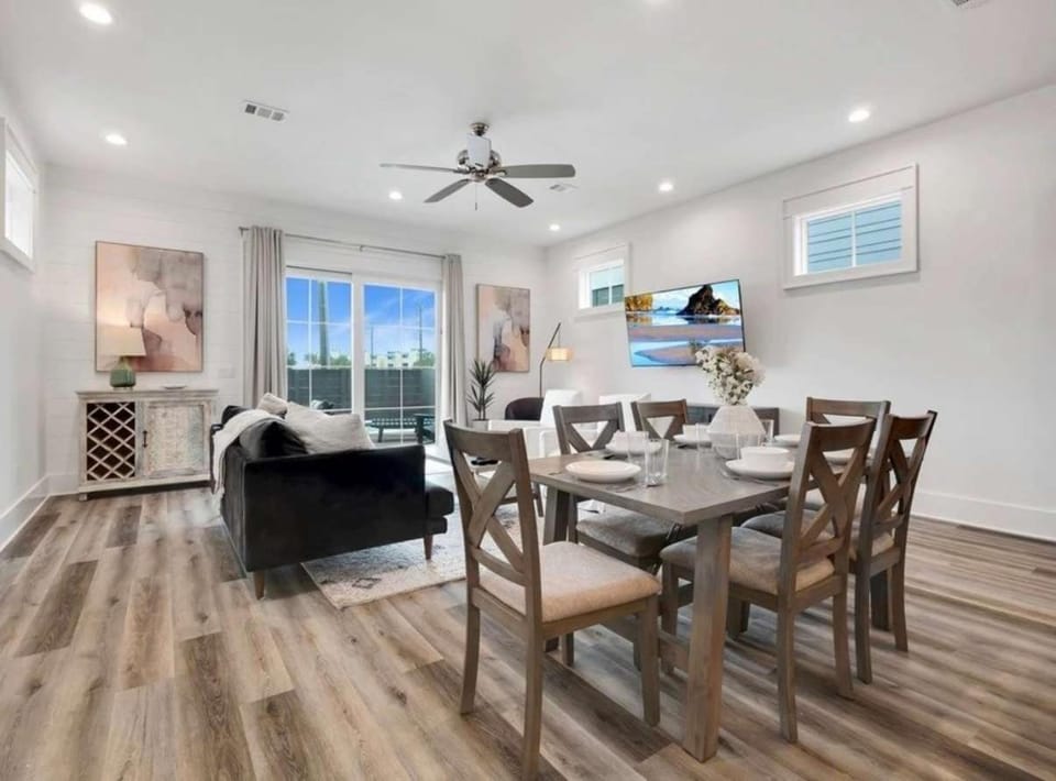 Deja Blue Perfect Location St George Island Private Pool House in Saint George Island