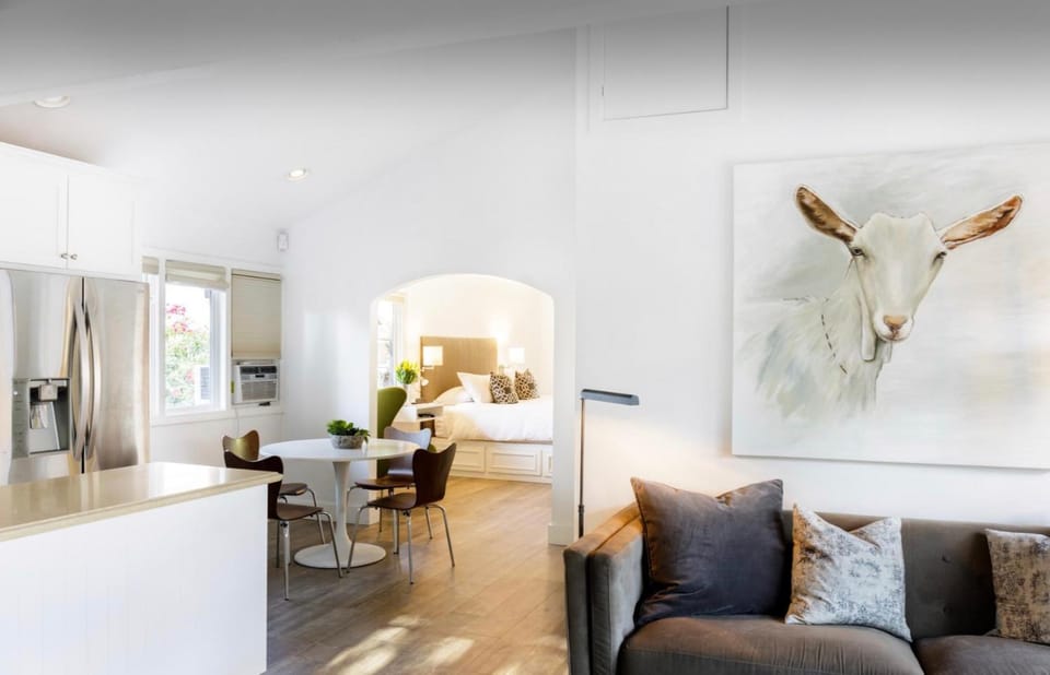 Living room, Bedroom
