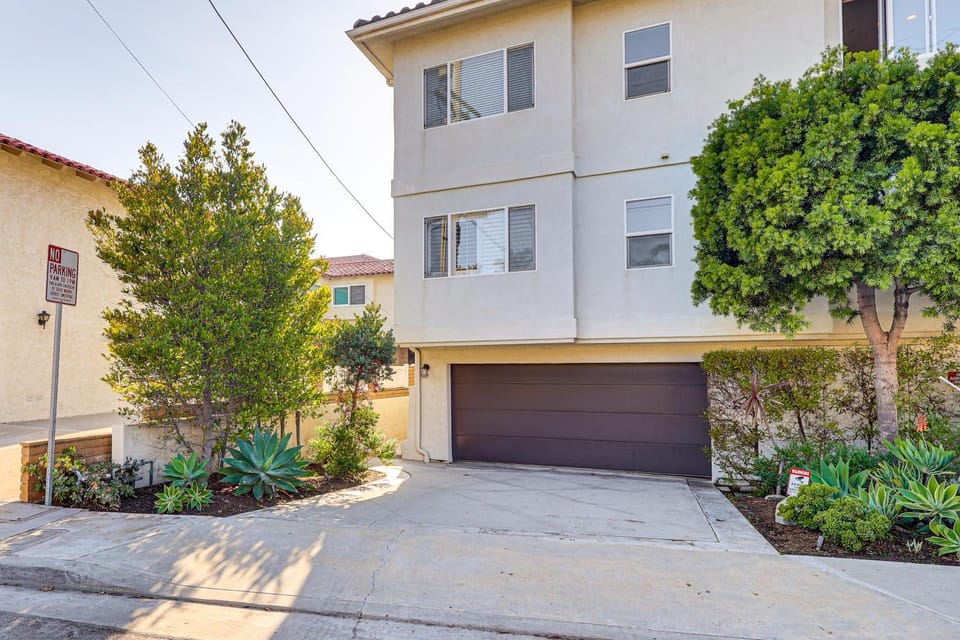 Spectacular Ocean View! Luxe Condo in San Clemente Apartment in San Clemente