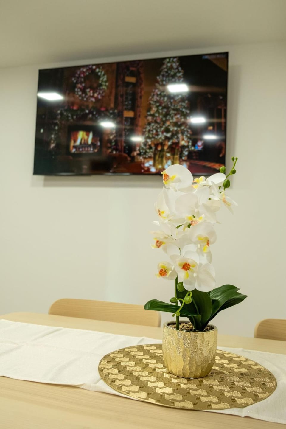 TV and multimedia, Decorative detail, Dining area