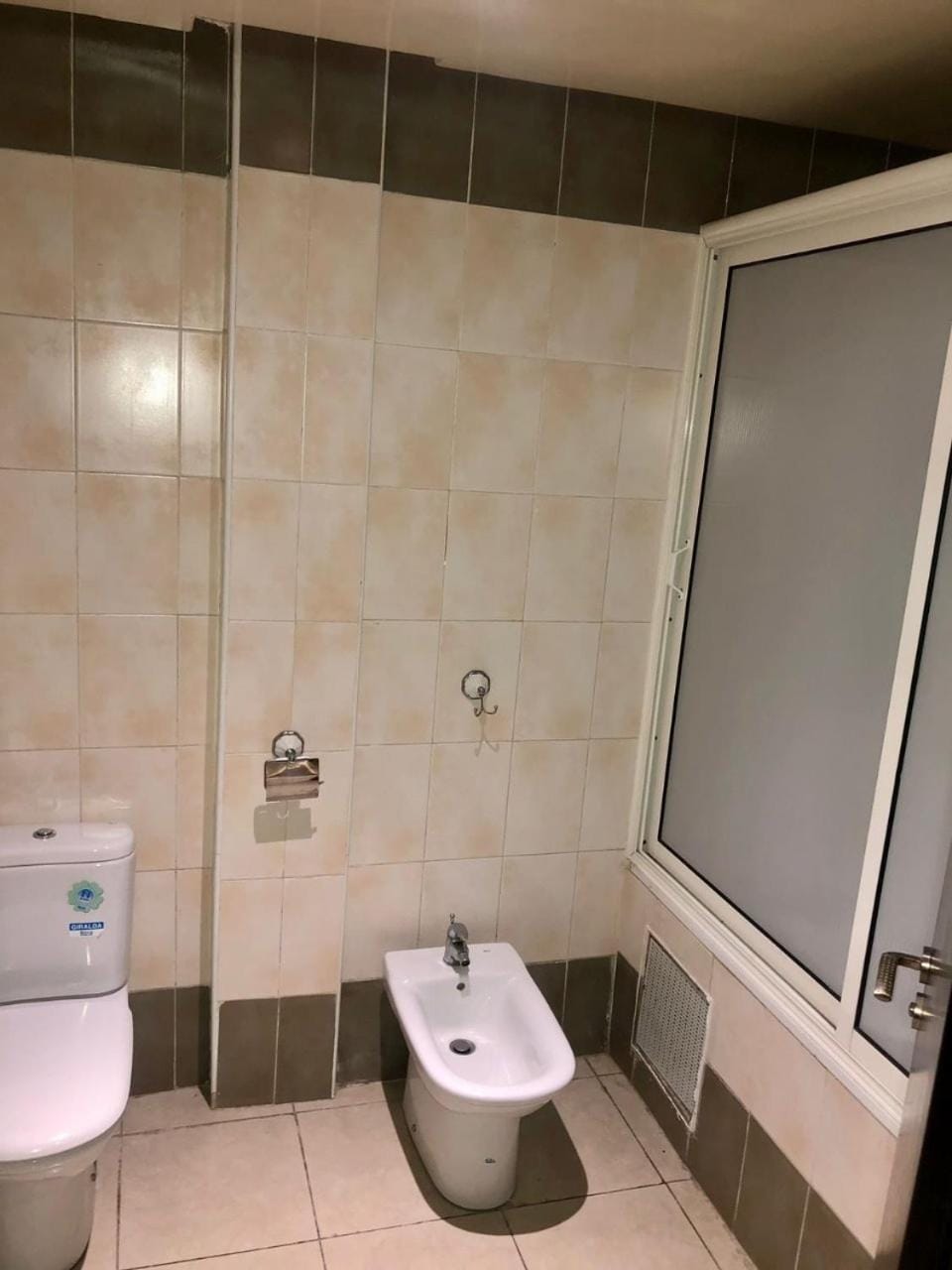 Central Casablanca Apartment Steps from Hassan II Area Apartment in Casablanca