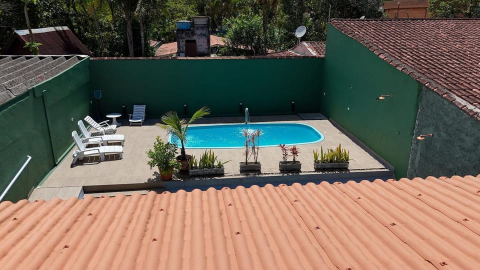 Bird's eye view, Swimming pool