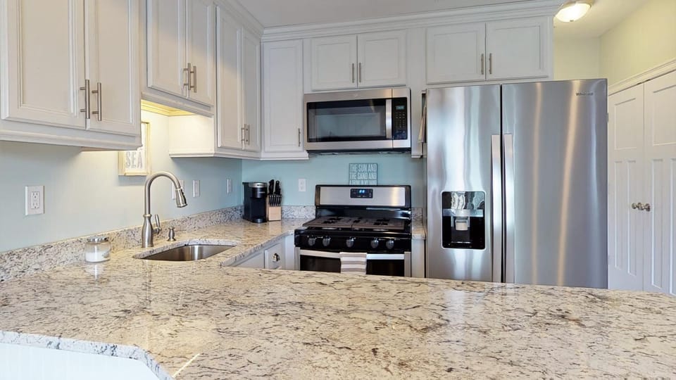 Beachside Abode 2A by Bayley Vacation Rentals House in Old Orchard Beach