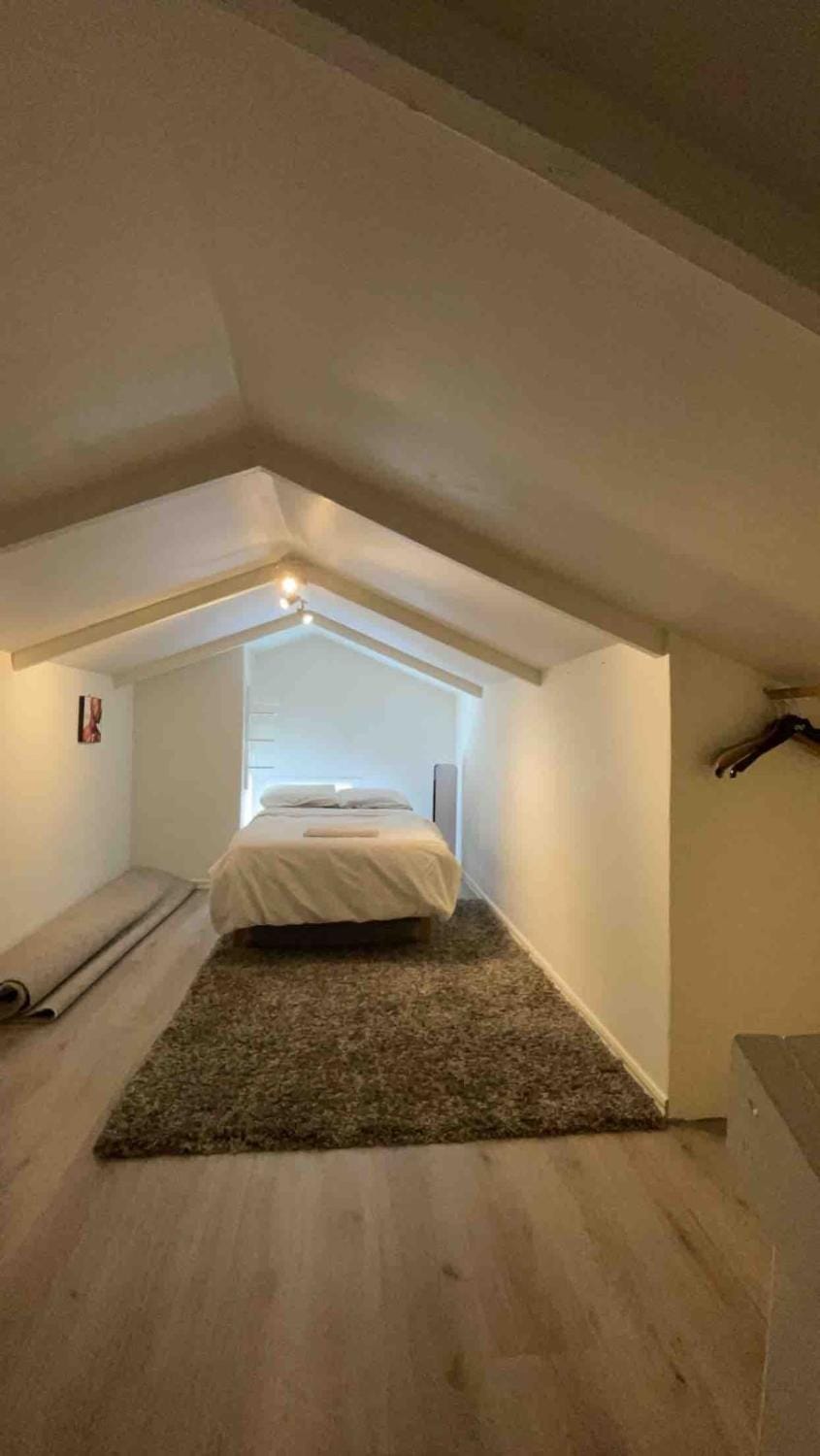 Large three-story house in Vallentuna Villa in Stockholm County