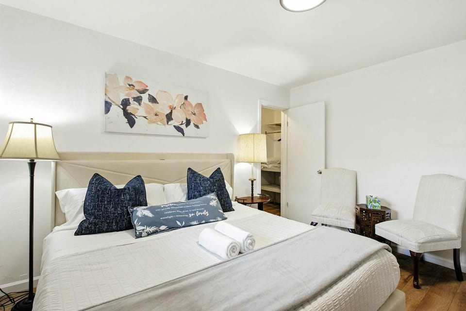 Marbella Lane Natural BayView Escape Near SFO House in Daly City