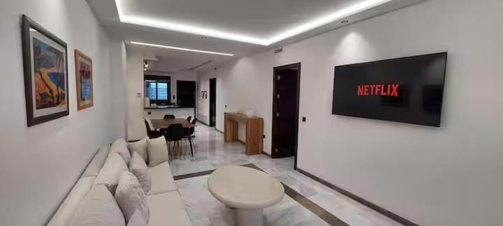 Communal lounge/ TV room, TV and multimedia, Living room, Seating area