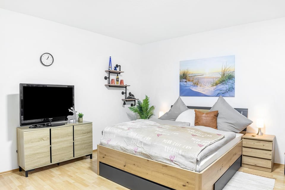 Living room, Bedroom
