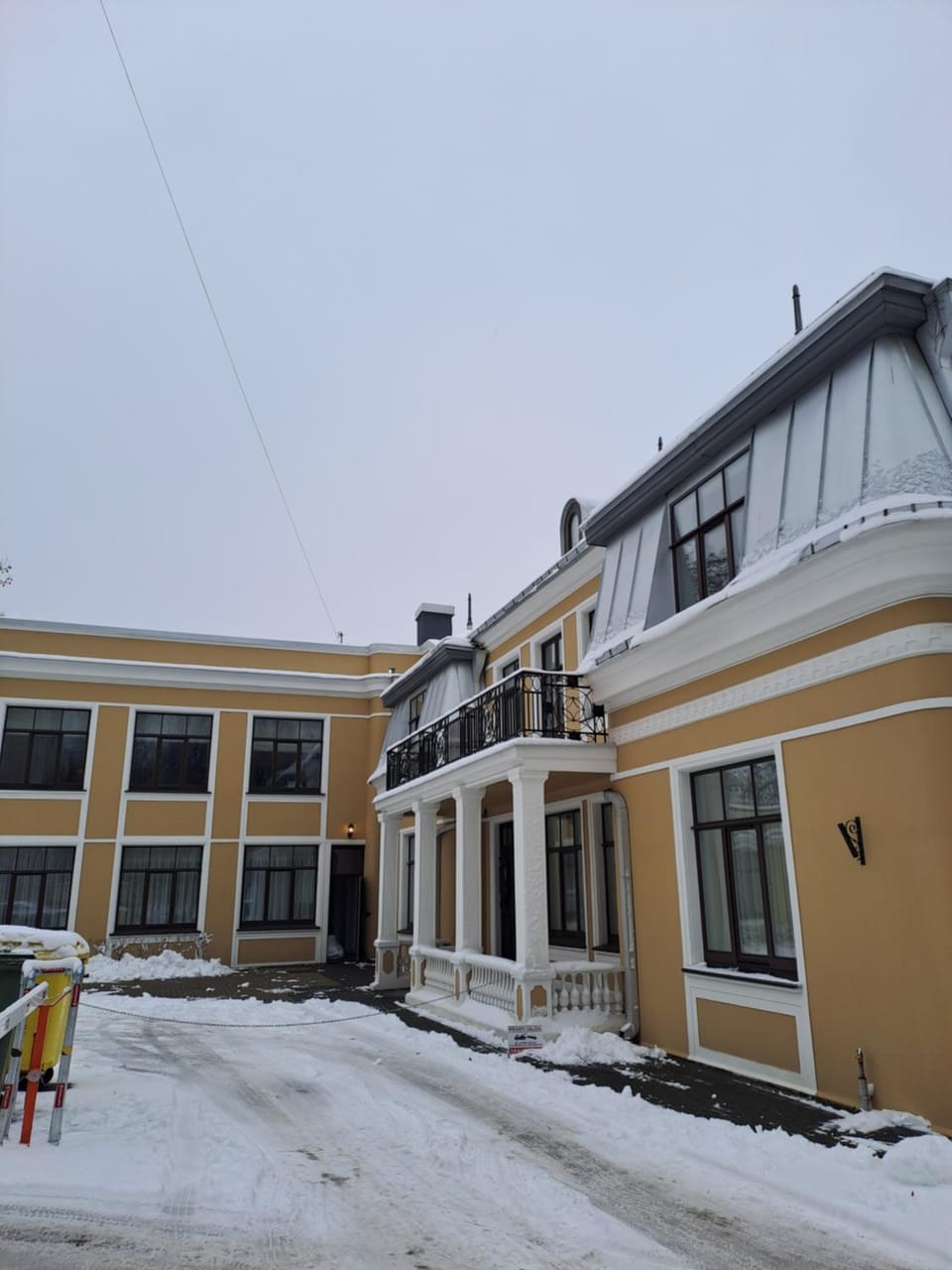 Property building, Winter