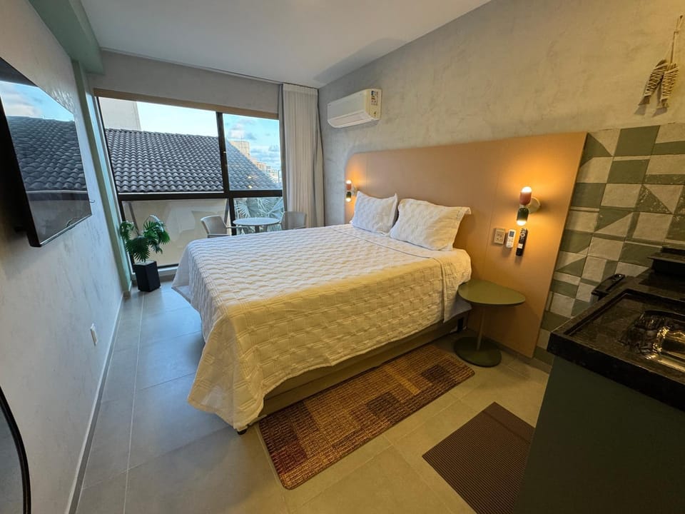 Bed, air conditioner