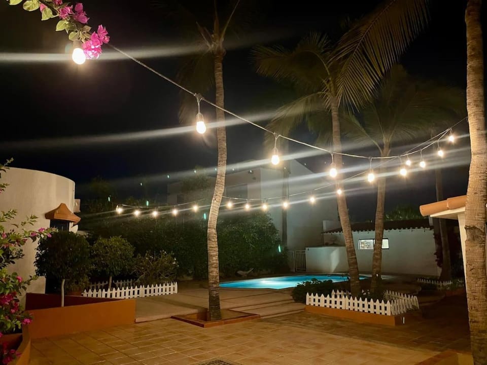 Garden and Pool Casita Apartment in La Paz