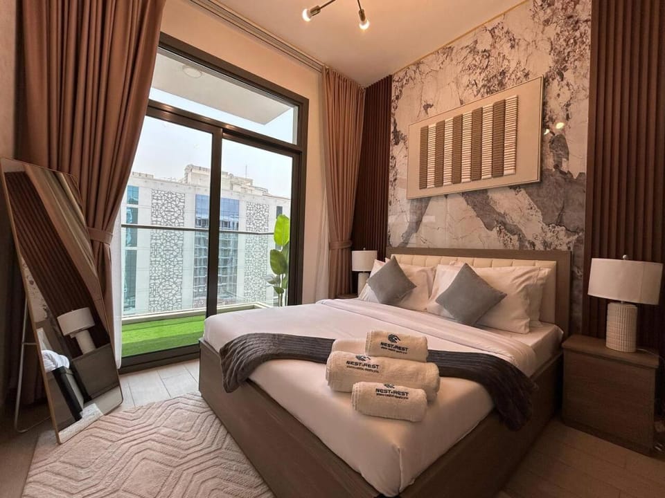 Stylish 1-Bed Apartment in Laya Heights, Dubai Apartment in Dubai