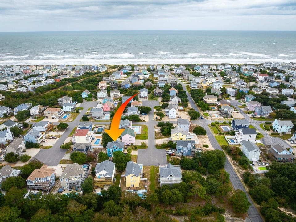 5min Walk to Beach w Pool Spa & GameRm in Corolla House in Corolla