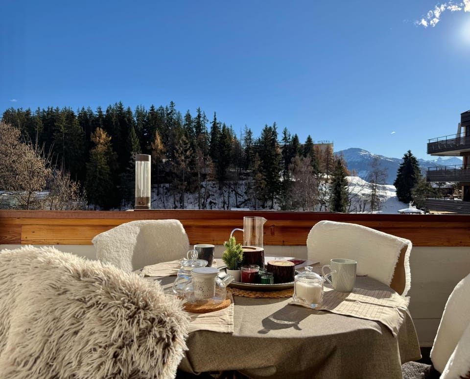 Natural landscape, View (from property/room), Balcony/Terrace, Mountain view