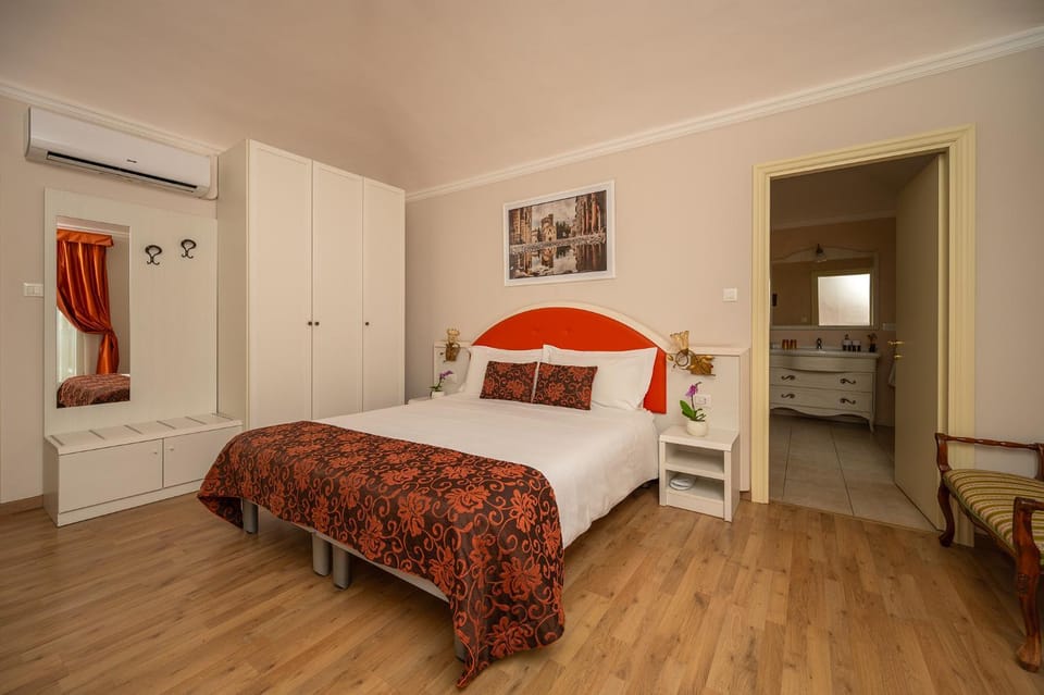Casa Faccioli Luxury B&B & Wellness Bed and Breakfast in Bologna