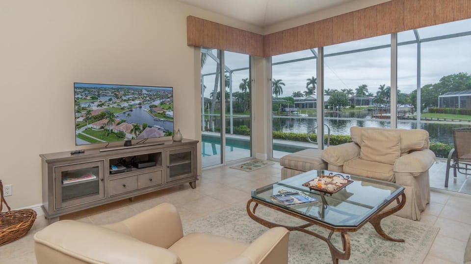 112 Shorecrest Court - Shorecres112 House in Marco Island