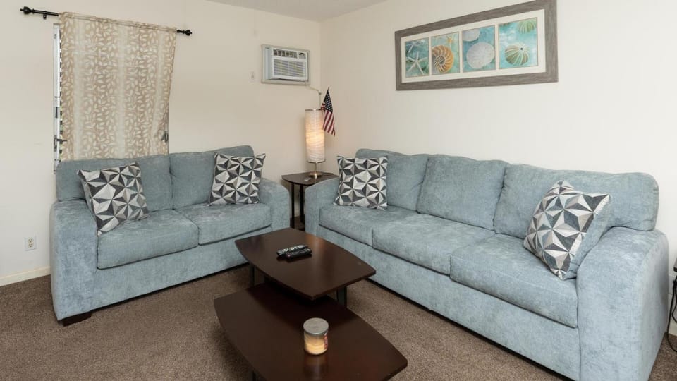 Aquarius V-6 - Aquar V-6 House in Marco Island