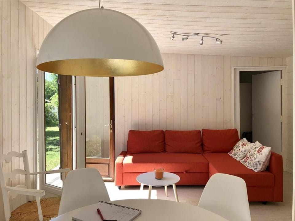 Résidence Lachanau - 133 - Chalet chaleureux à 600 mètres du Lac d'Hourtin idéal pour 4 personnes MAE-7591 Chalet in Hourtin